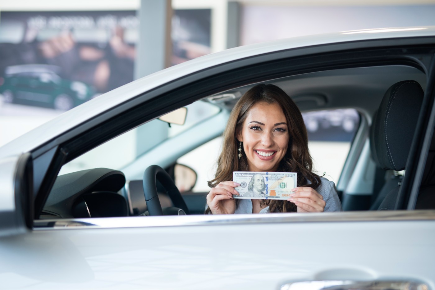 Maximizing Your Ride: How Drivers Can Earn Extra Income with Vehicle Advertising